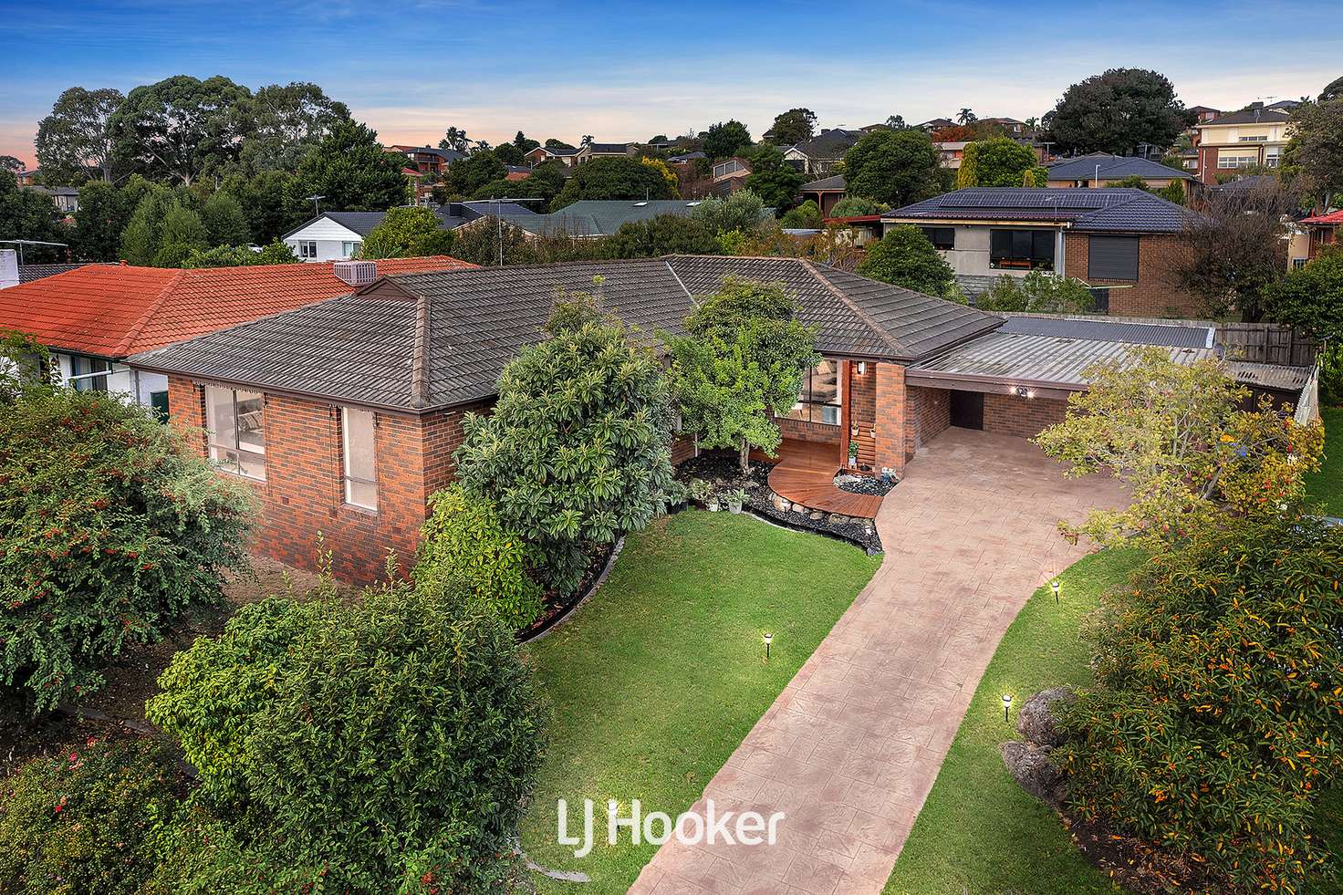 Main view of Homely house listing, 10 Ramsay Court, Endeavour Hills VIC 3802