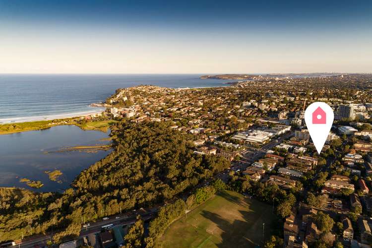 Third view of Homely apartment listing, 8/1 Hawkesbury Avenue, Dee Why NSW 2099