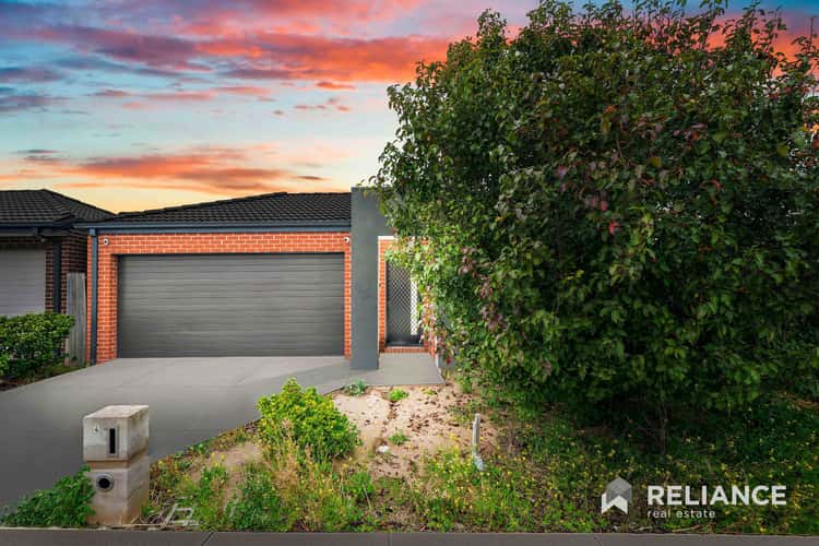 4 Hiddick Road, Point Cook VIC 3030