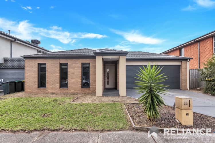 33 Hollywood Avenue, Point Cook VIC 3030