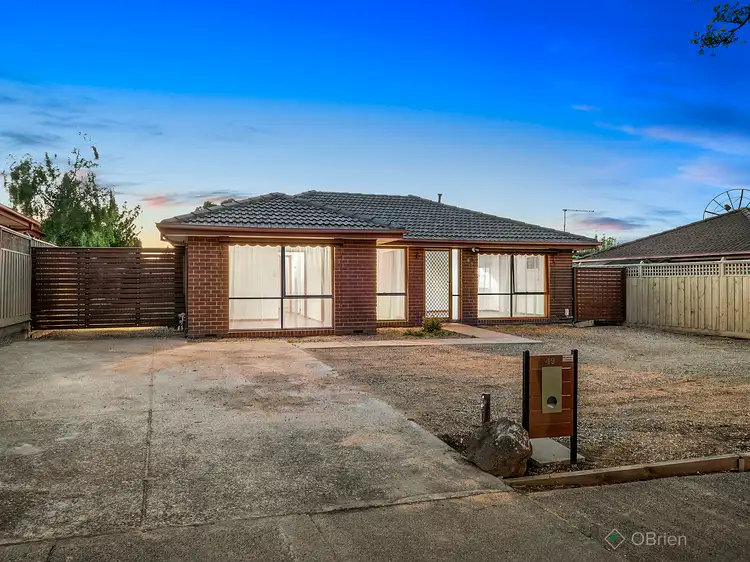 49 Grove End Road, Endeavour Hills VIC 3802