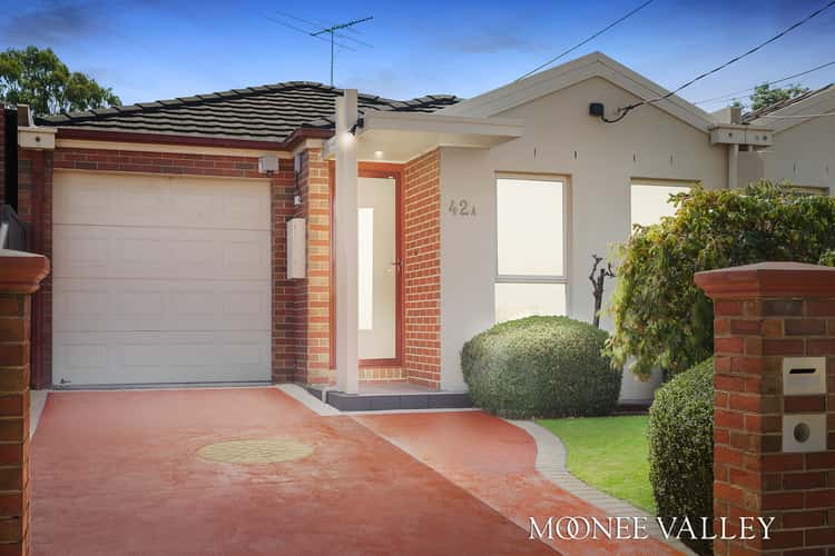 42A Mountain View Ave, Avondale Heights VIC 3034