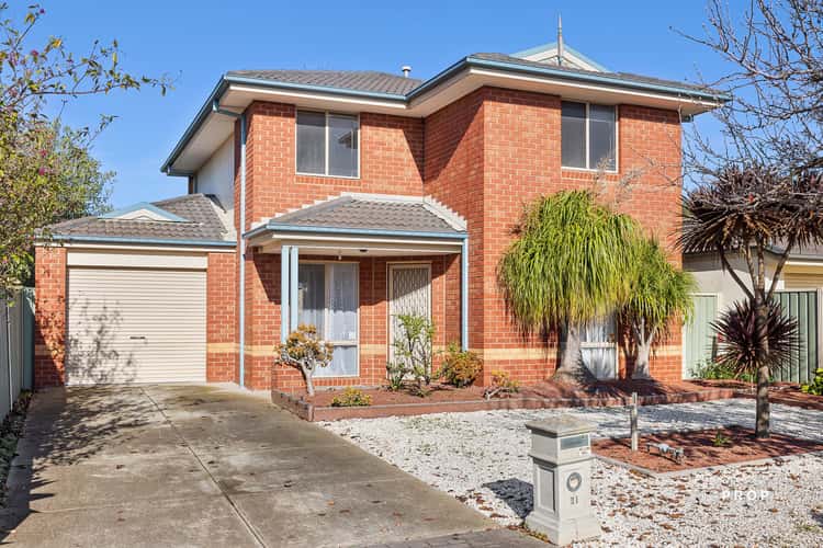 21 Dalkeith Drive, Point Cook VIC 3030
