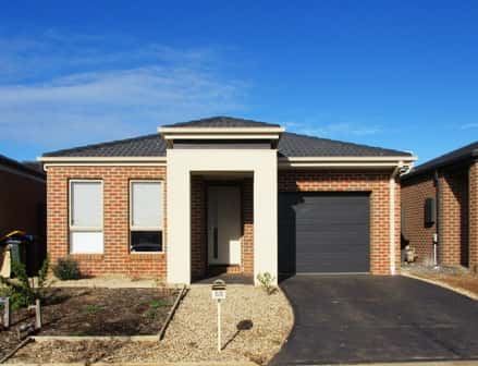 23 Firecrest Road, Manor Lakes VIC 3024