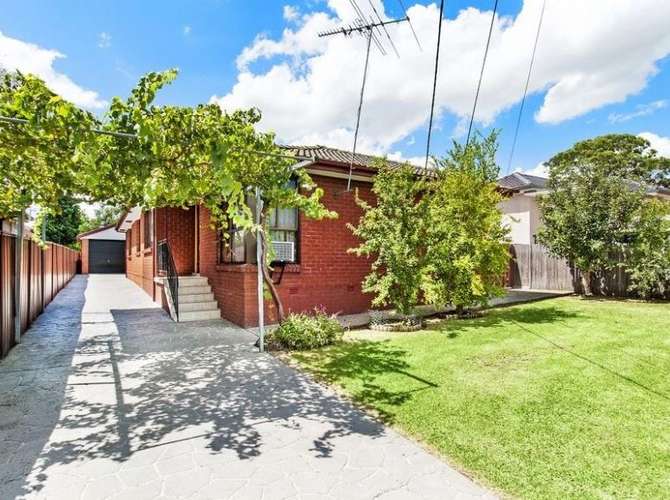 21 Strickland Road, Guildford NSW 2161