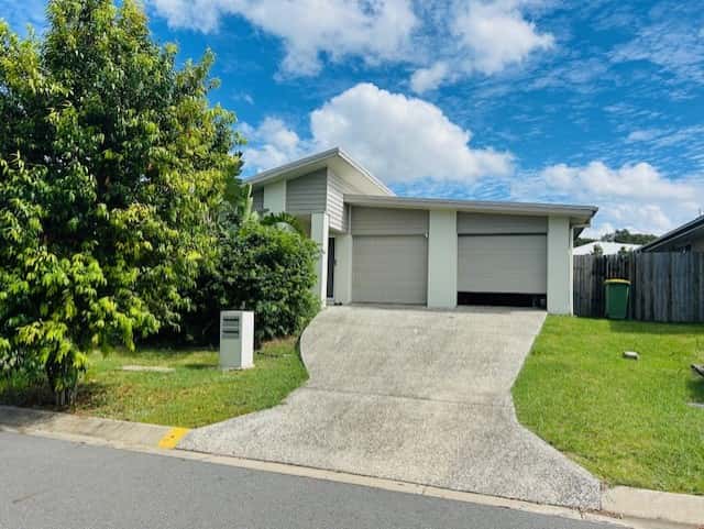 Main view of Homely semiDetached listing, 35 KEVIN MULRONEY DRIVE, Flinders View QLD 4305