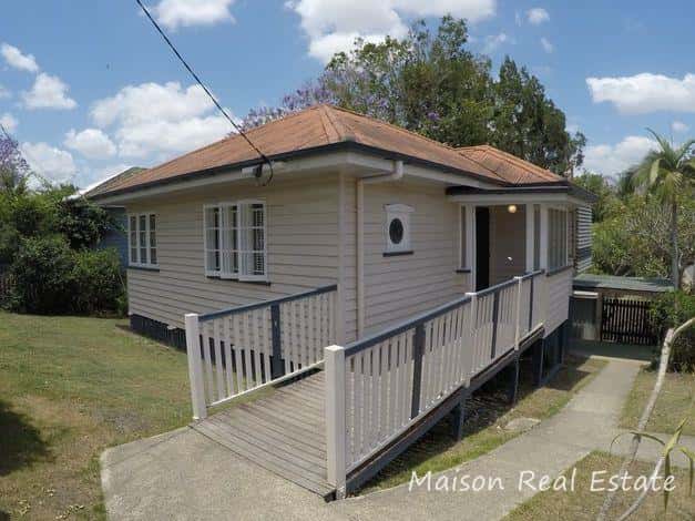 185 Cliveden Avenue, Oxley QLD 4075