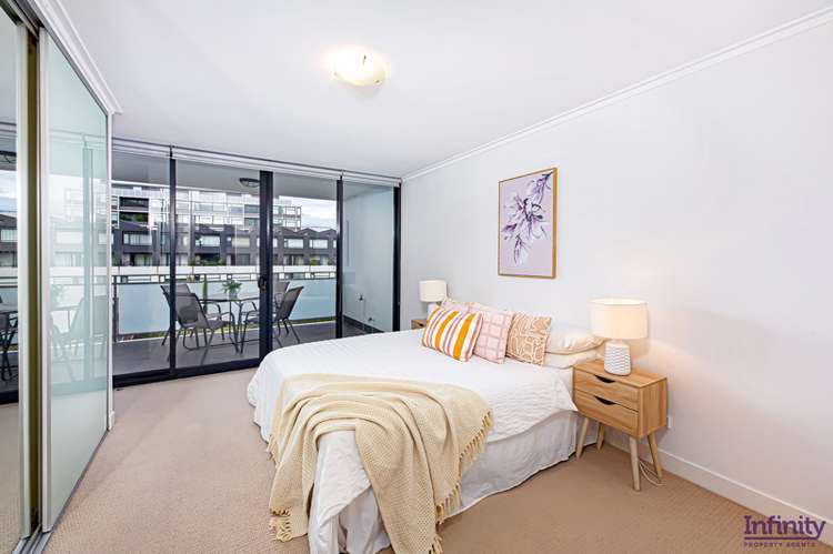 Third view of Homely apartment listing, 2403/8 Eve Street, Erskineville NSW 2043