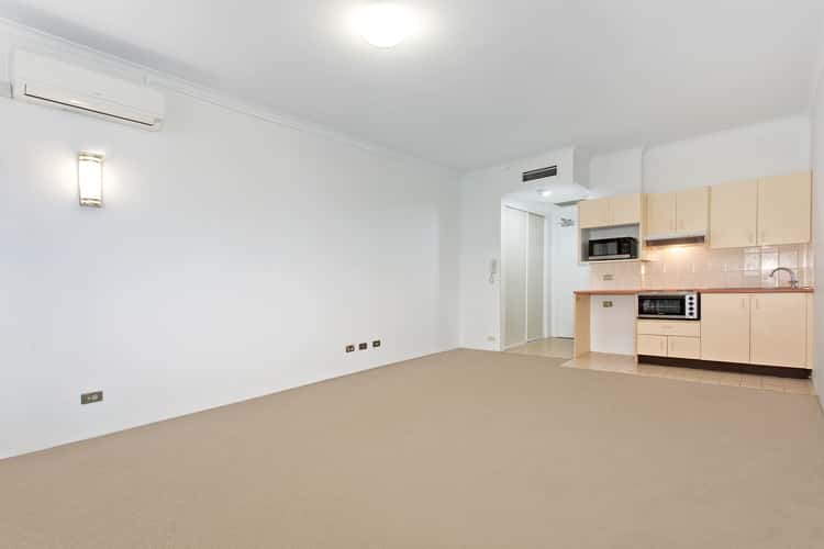 Third view of Homely studio listing, 62/75-79 Jersey Street, Hornsby NSW 2077