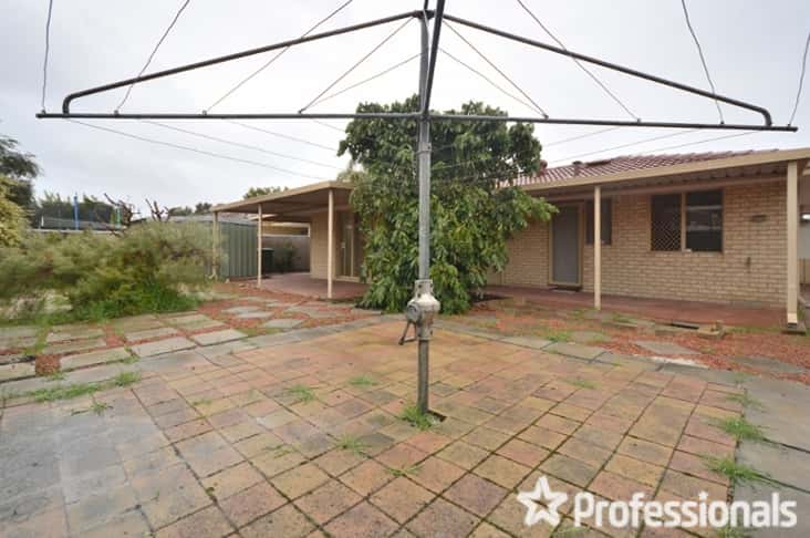 Second view of Homely house listing, 2/86 Centre Street, Queens Park WA 6107
