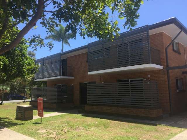 Main view of Homely unit listing, 3/10 Kalyan St, Chevron Island QLD 4217