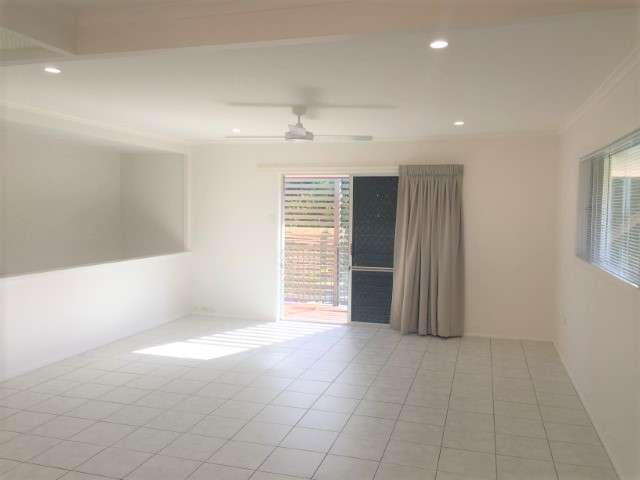 Third view of Homely unit listing, 3/10 Kalyan St, Chevron Island QLD 4217