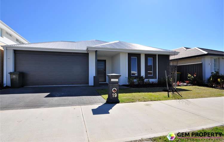 Main view of Homely house listing, 19 Wattleseed Avenue, Treeby WA 6164