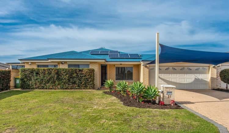 21 Coulthard Crescent, Canning Vale WA 6155