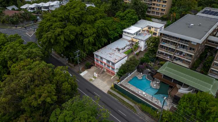 5/75 Sir Fred Schonell Drive, St Lucia QLD 4067