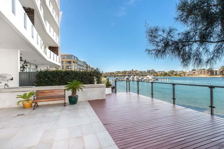 Sixth view of Homely apartment listing, 6/2 Doepel Street, North Fremantle WA 6159