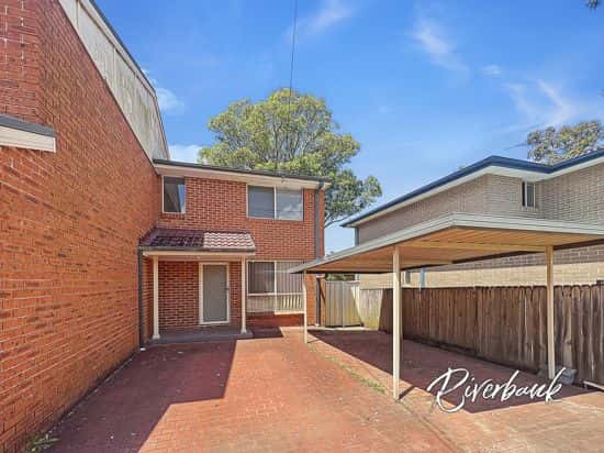 2/2 Chelmsford Road, South Wentworthville NSW 2145