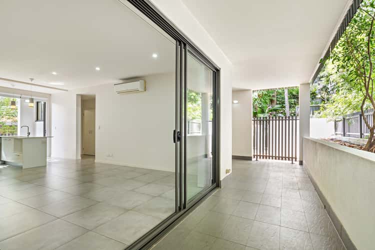 Second view of Homely apartment listing, 4/15 Lytton Road, Bulimba QLD 4171