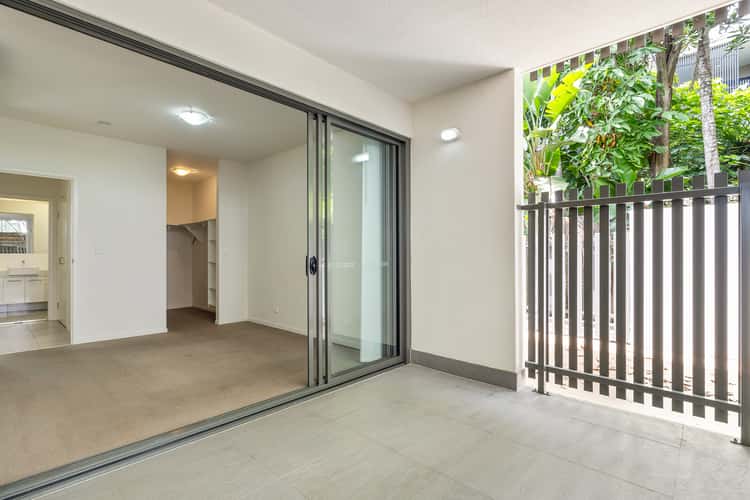Sixth view of Homely apartment listing, 4/15 Lytton Road, Bulimba QLD 4171