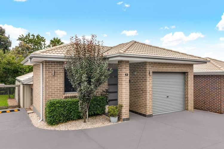 13/2 Evans Road, Rooty Hill NSW 2766
