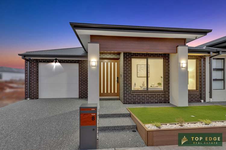 Second view of Homely house listing, 8 Mistletoe Drive, Strathtulloh VIC 3338