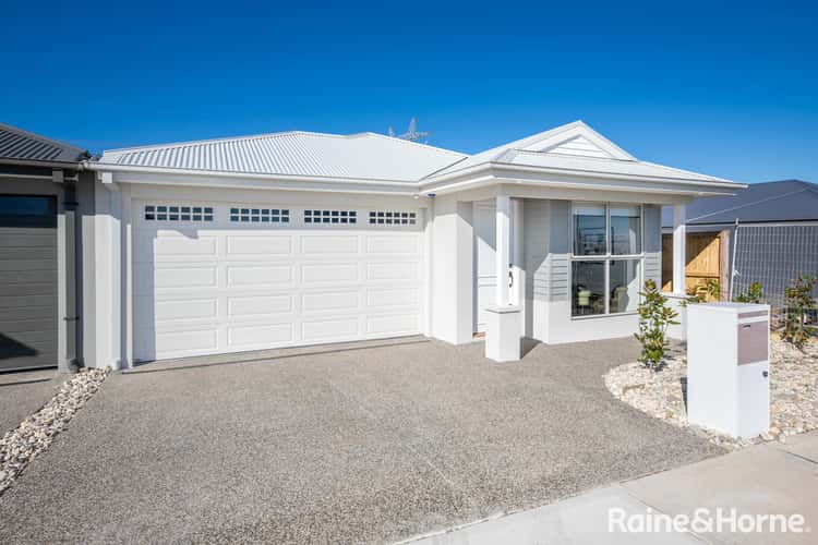 Second view of Homely house listing, 9 Rubrum Road, Sunbury VIC 3429