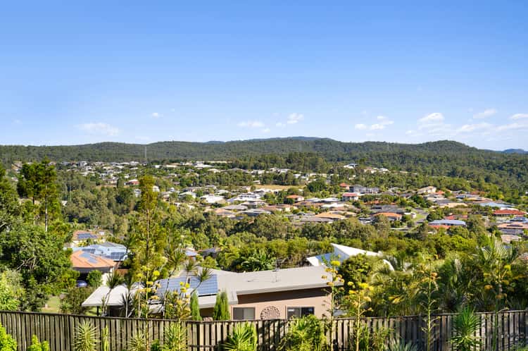 30 Angourie Crescent, Pacific Pines QLD 4211