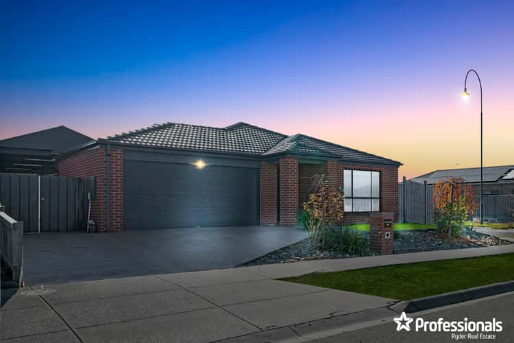 74 Oakpark Drive, Harkness VIC 3337