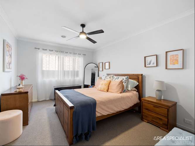 Fifth view of Homely house listing, 9 Fairford Road, Thornhill Park VIC 3335