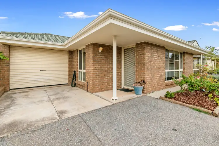 2/5 Dodd Avenue