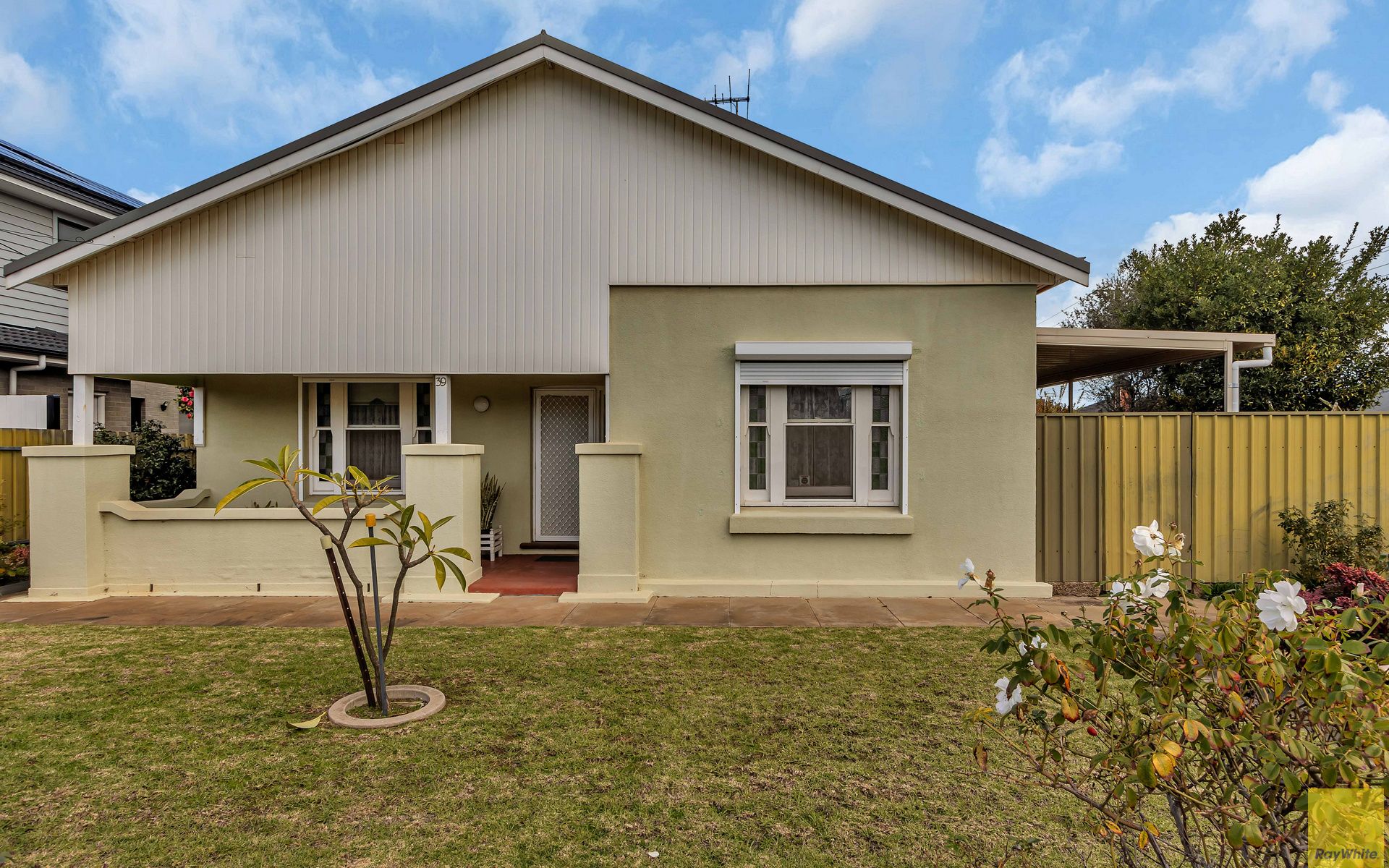 West Croydon 3Moenga Awesome Opportunity with this One......